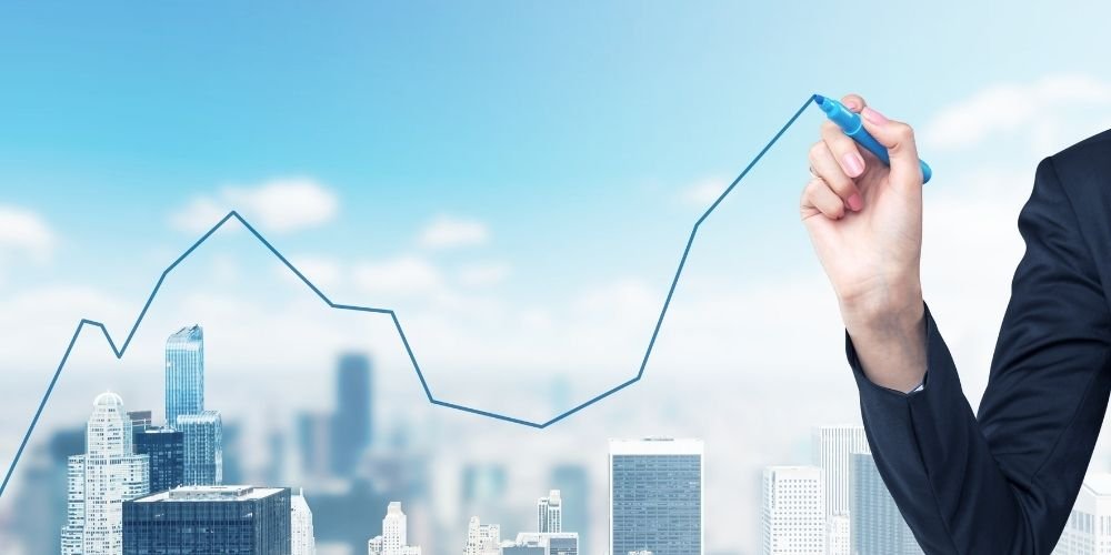 Canadian Commercial Real Estate Trends: Insights for Investors and Brokers